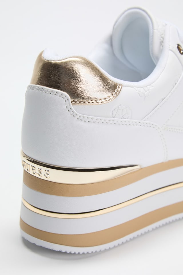 GUESS® 4G Logo Runner Women