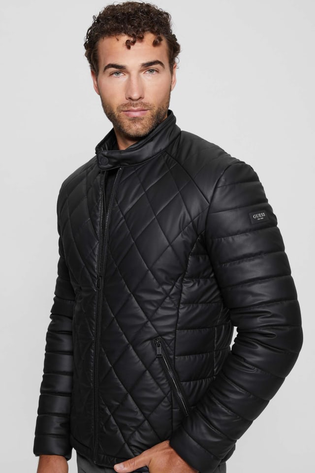 【ブラック(JBLK)】GUESS アウター ムートンコート (M)PU Leather Quilting Jacket GUESS｜GUESS アウター ムートンコート (M)PU Leather Quilting Jacket