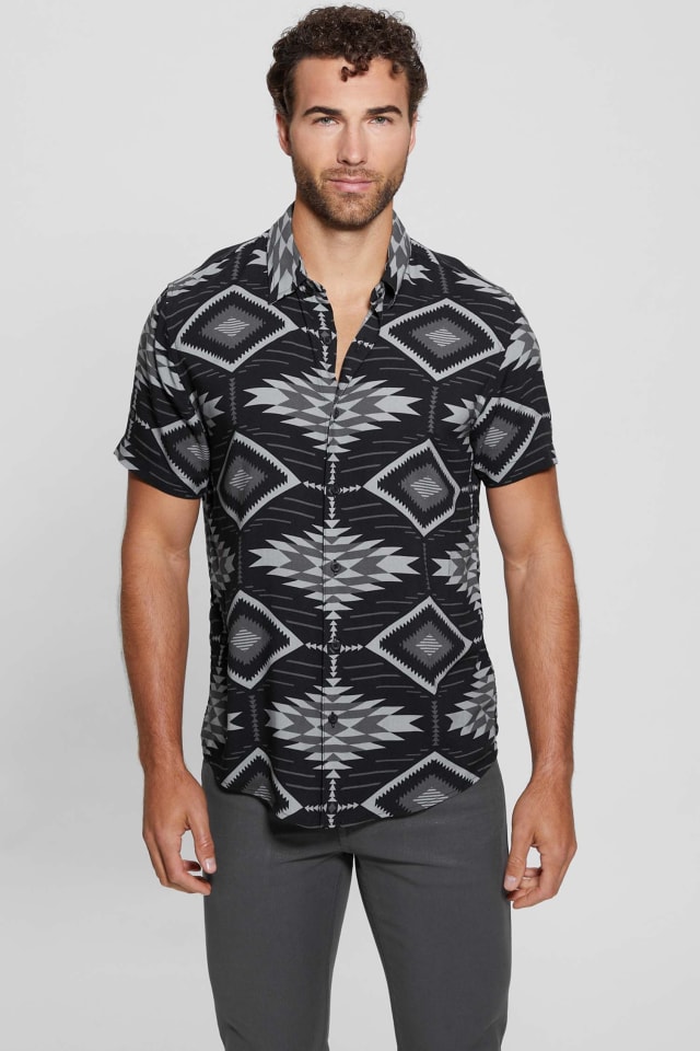 Chemise en rayonne &agrave; motifs &eacute;co du Sud-ouest
