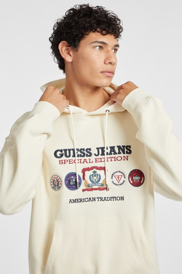 服/ファッション USA GUESS GUESS JEANS Notch Neck Hoodie パーカー | GUESS(ゲス) JAPAN 公式