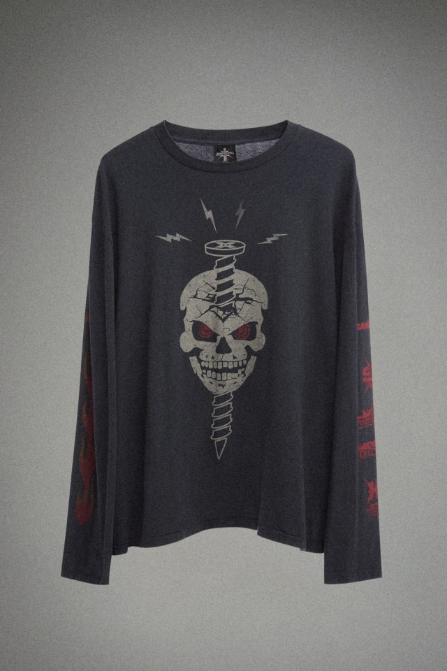 GUESS® HARDSTONE Long-Sleeve Skull Tee