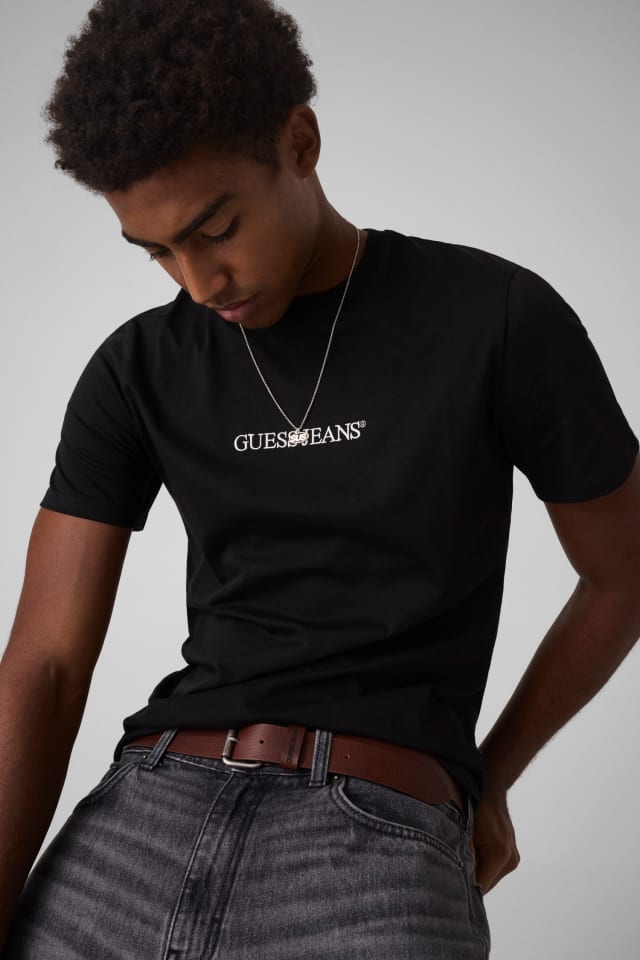 Slim Embroidered Logo Tee Men | GUESS Jeans®