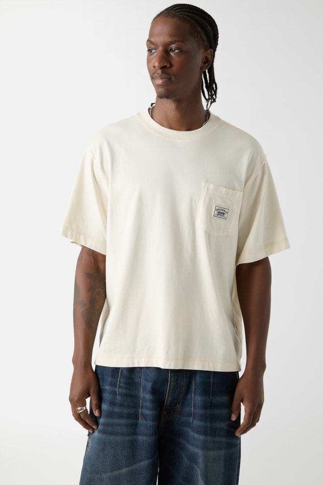 GUESS Originals Eco Boxy Pocket Tee