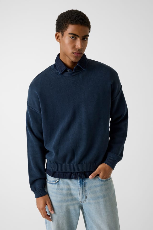 Regular fit sweater