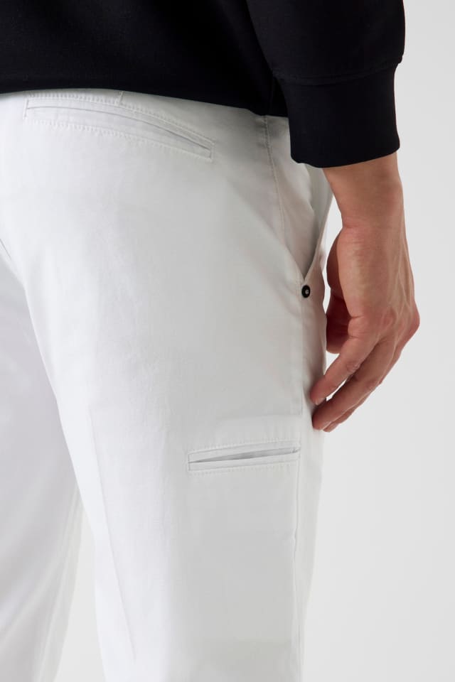 GUESS® Chino pants Men