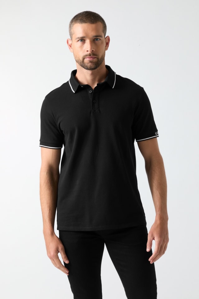 Polo piqu&eacute;