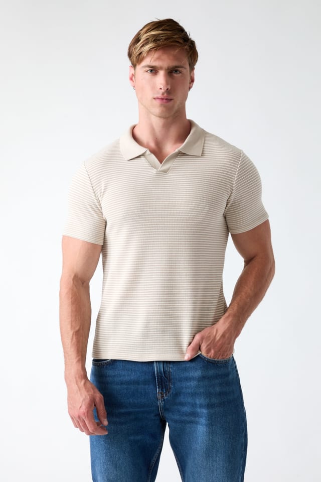 Polo tricot&eacute;
