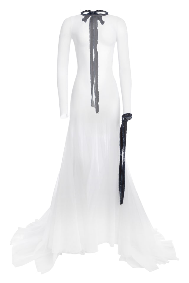 guess graduation dress Grad dresses based on major! Did we guess yours?! Comment your major below   #graduationdress #graduation #collegemajor #collegegrad