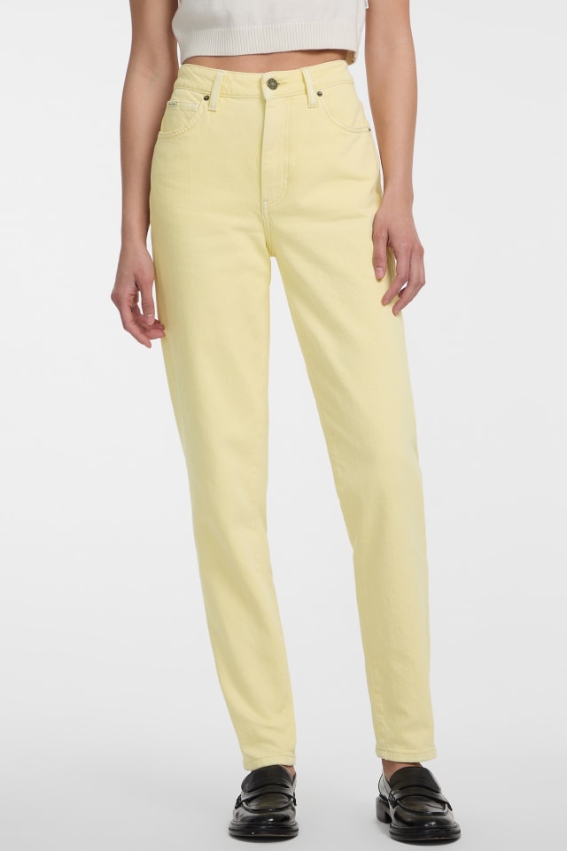 G06 Mom Jeans