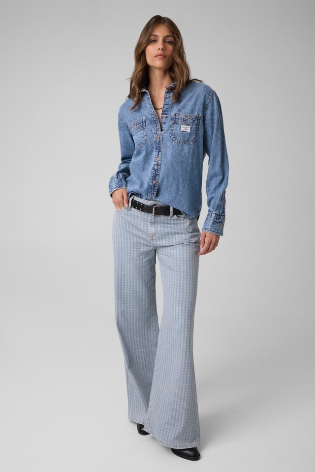 GUESS® Classic Long-Sleeve Denim Shirt Women