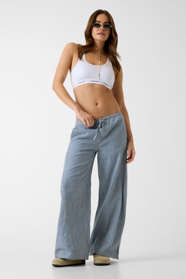 GUESS® Jogger extrawide leg jeans
