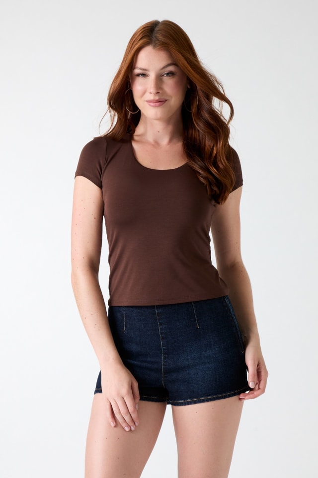 Stretch scoop neck top