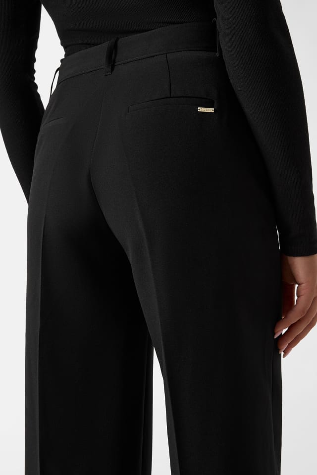 90s GUESS comfort Wax coating slacks パンツ W6RB02WH9Y2-JBLK-ALT3