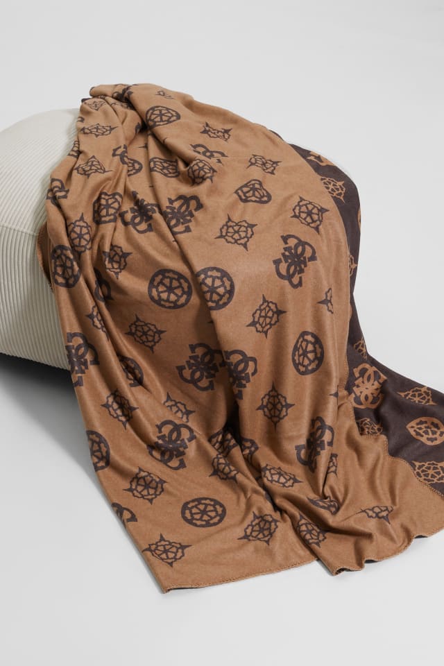 Fleece Peony Blanket