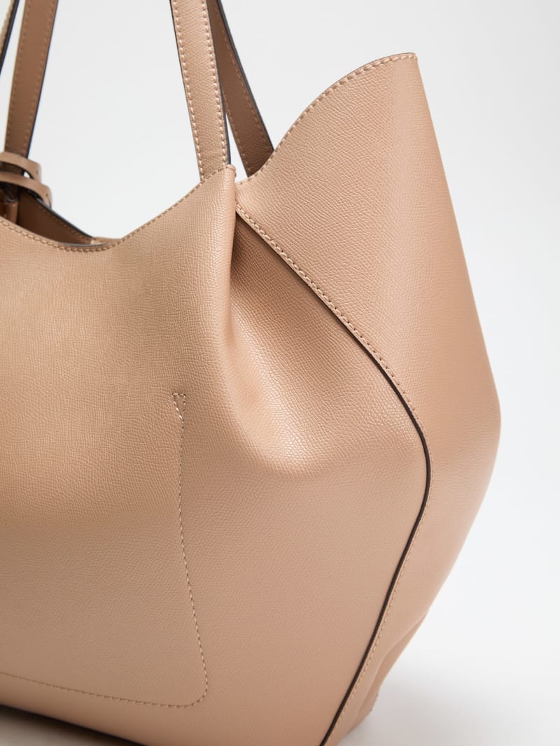 Amorette Pochette Tote