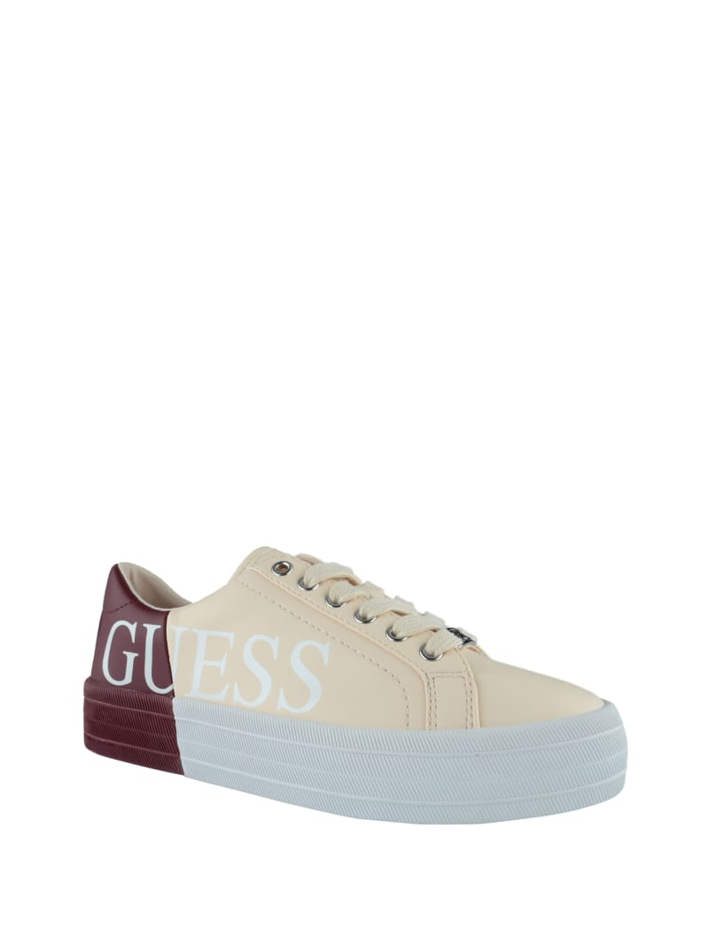 sneaker guess outlet