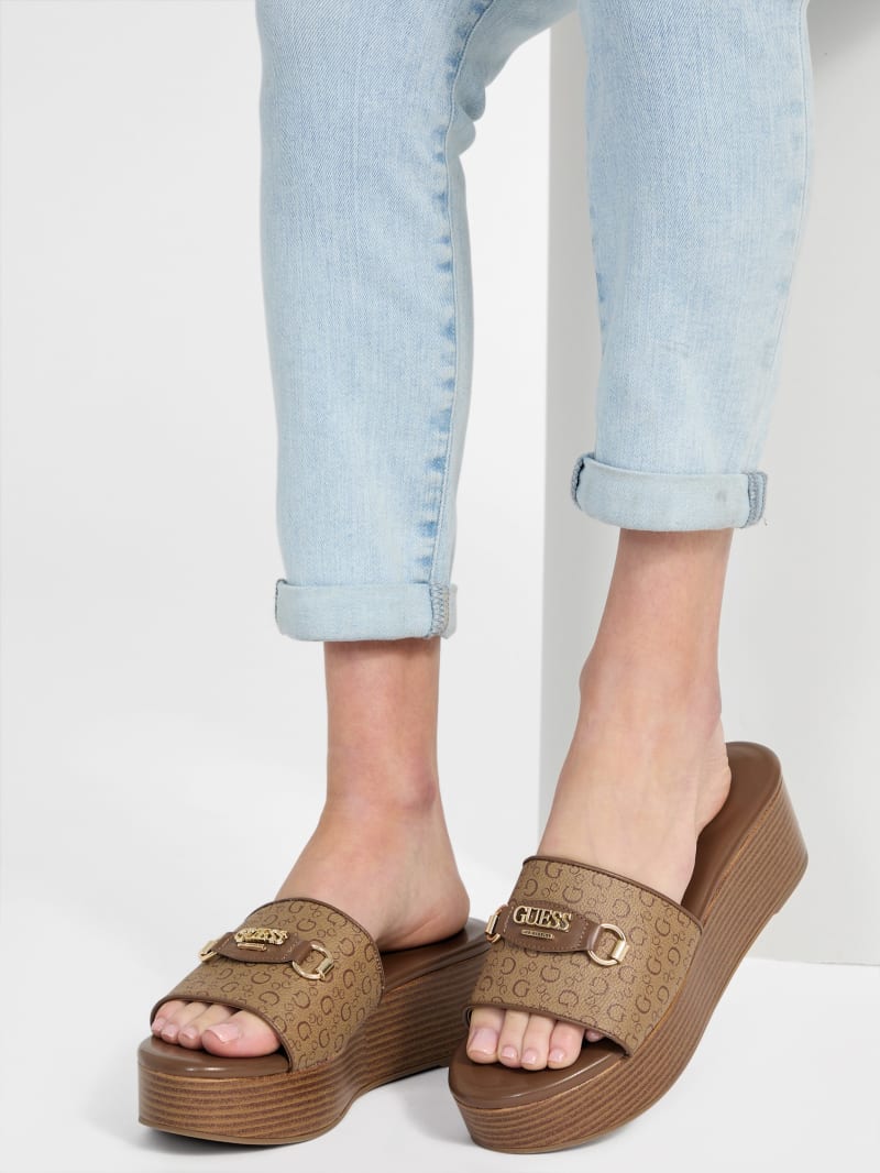 Matties Wooden Platform Sandals