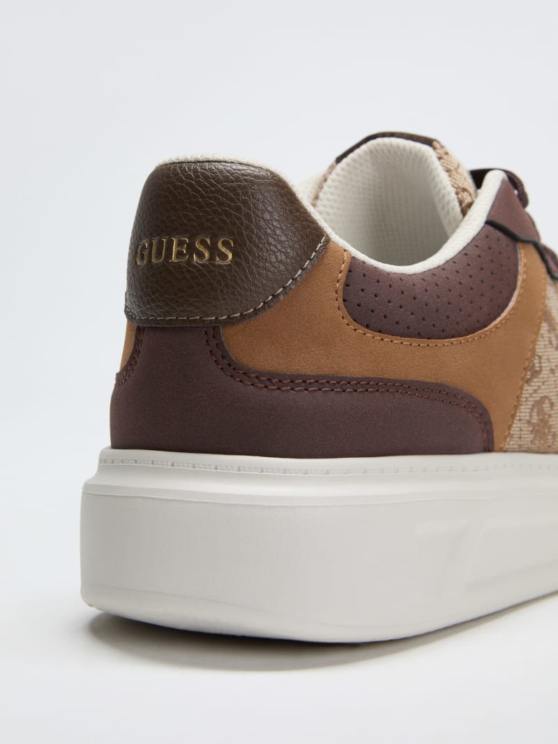 Scarpe Da Ginnastica Uomo GUESS Carmino, Marrone Multi, Taglia 44 EU, Tomaia In Pelle Scamosciata Sintetica, Suola Leggera E Memory Foam