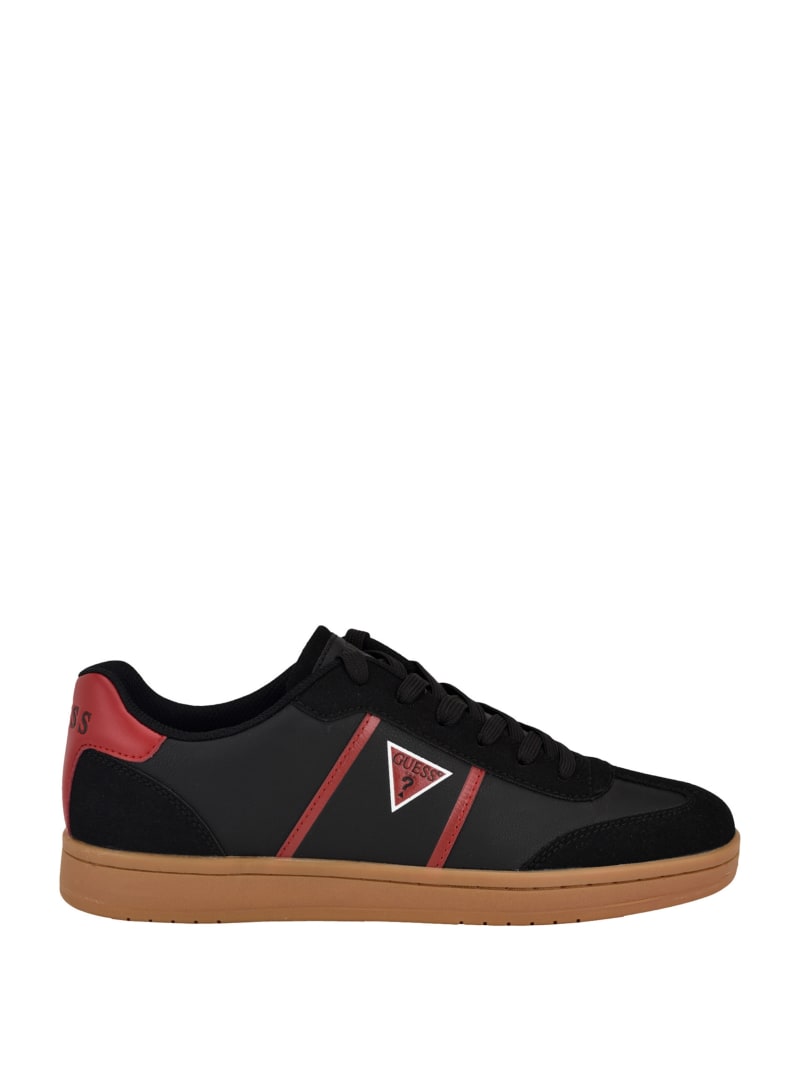 Luccan Sneakers GUESS Canada