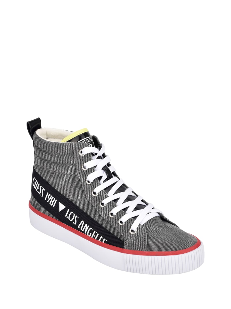 Sneakers guess los angeles 2025