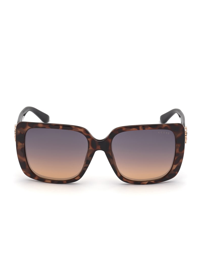 Guess Nelly Oversized Square Sunglasses. 1