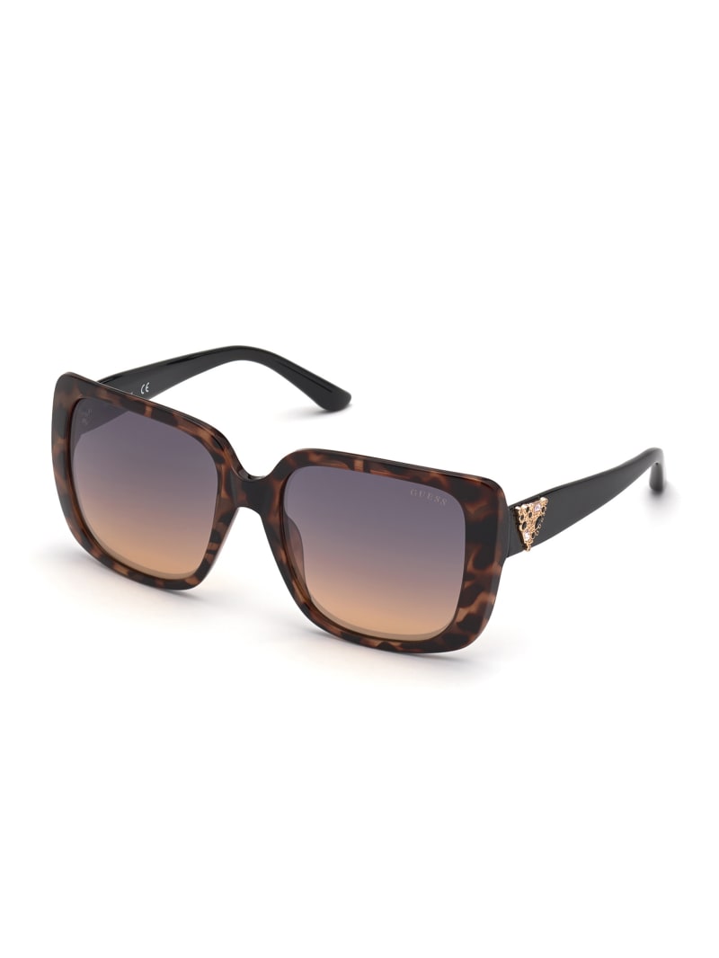 Guess Nelly Oversized Square Sunglasses. 3