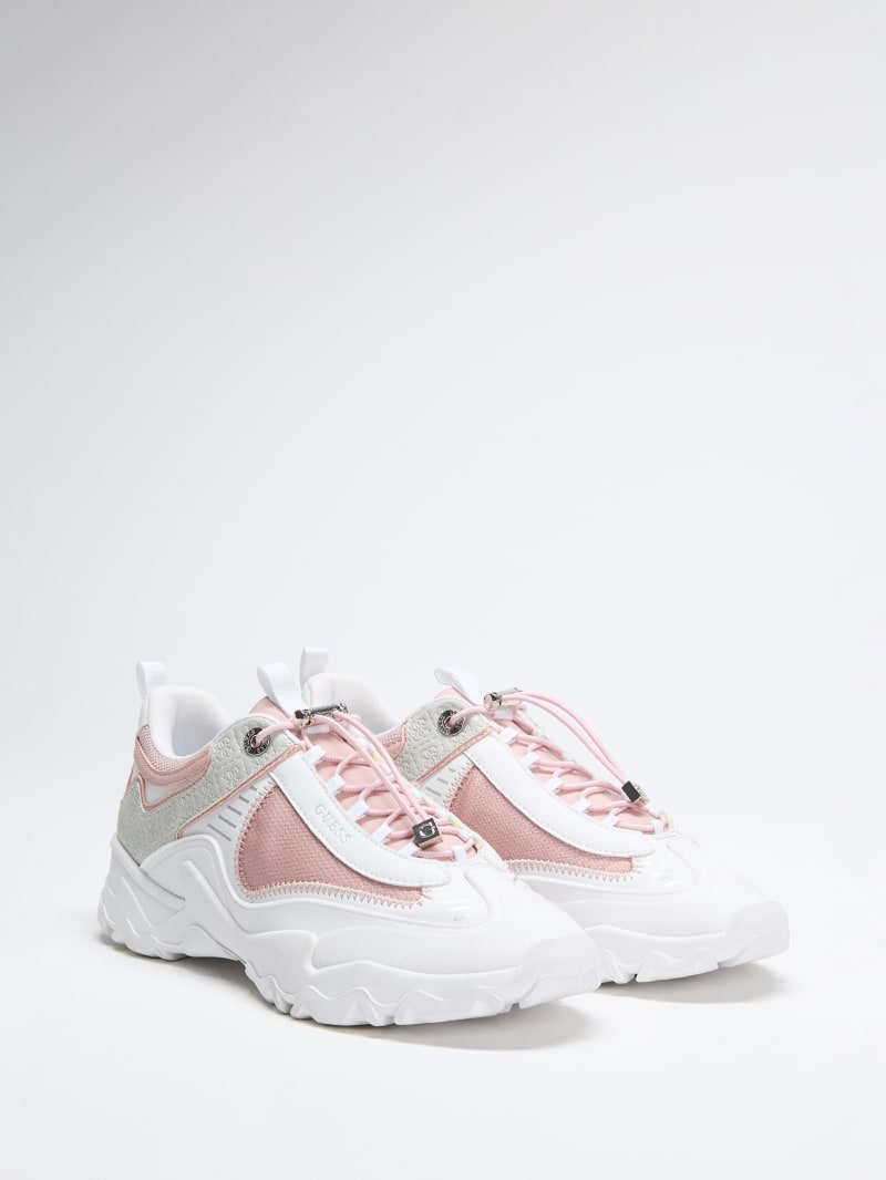 Akcord Color-Block Sneakers · Guess