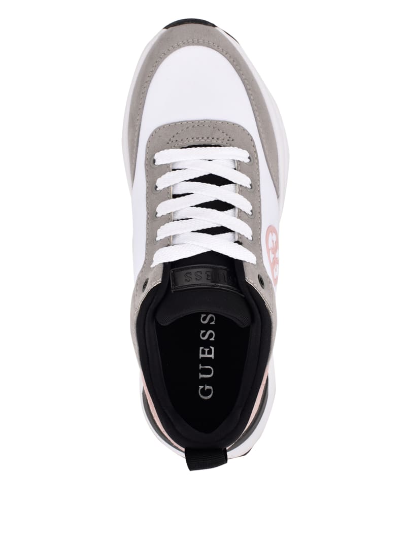 Guess Bridell Quattro-G Sneakers. 5
