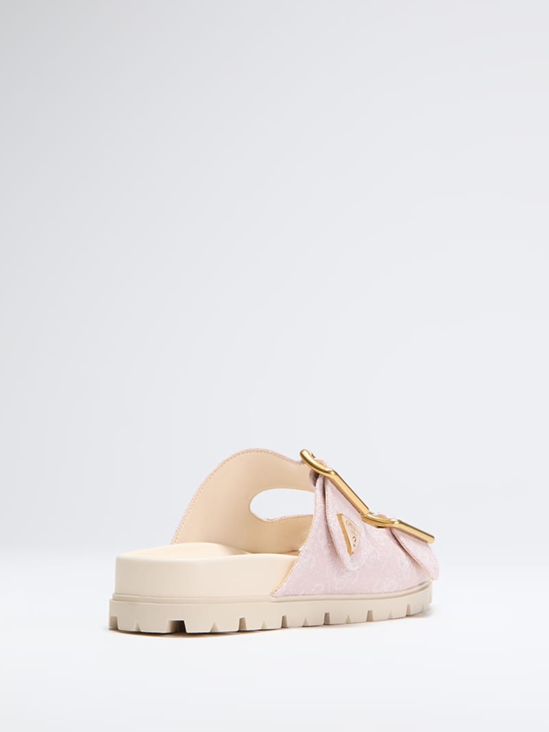 Fasten Raffia Sandals