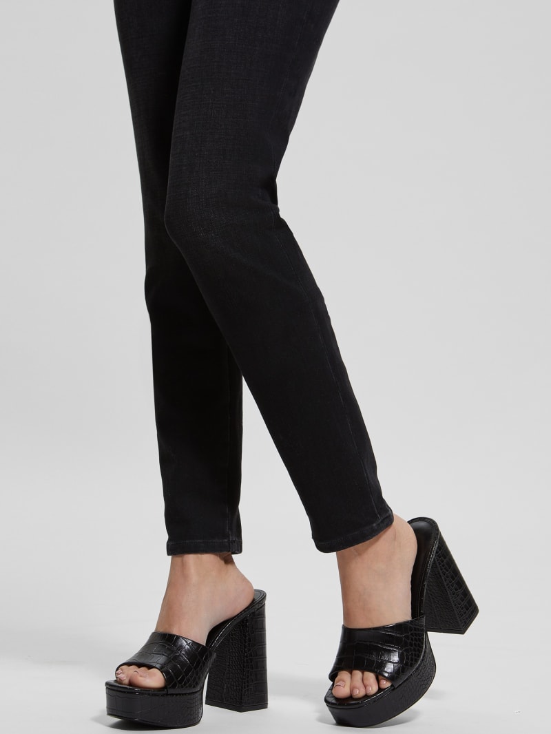 GUESS Jadah Crocodile embossed Platform Heels Black 10