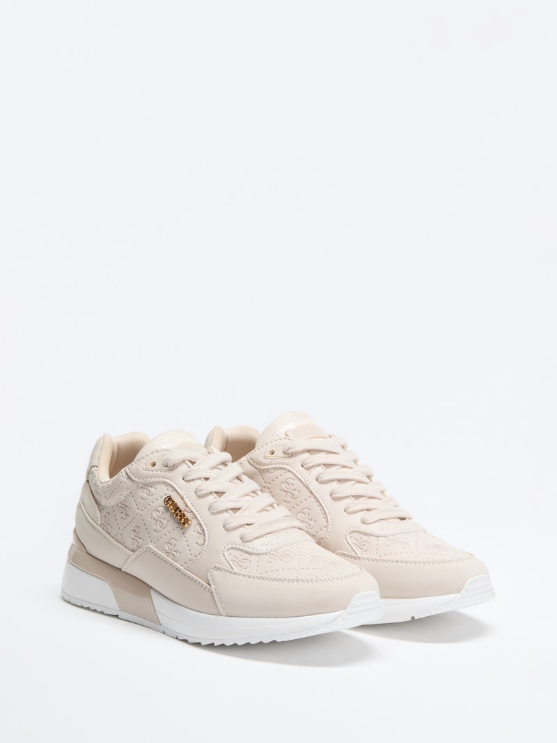 Moxea Quattro G Sneakers · Guess