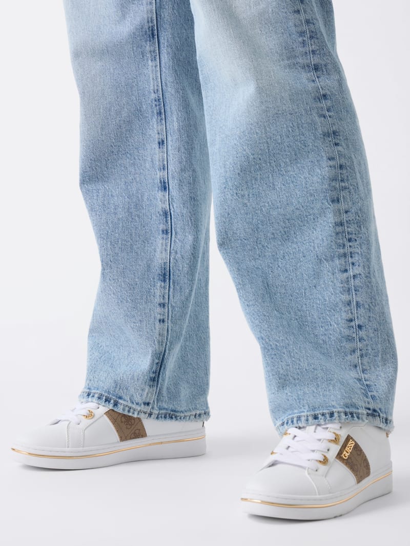 Stew 4G logo sneaker