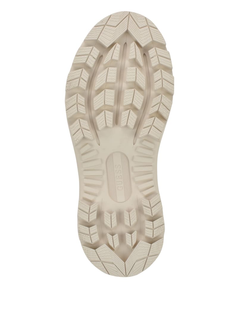 Yesses Signature Chelsea Booties