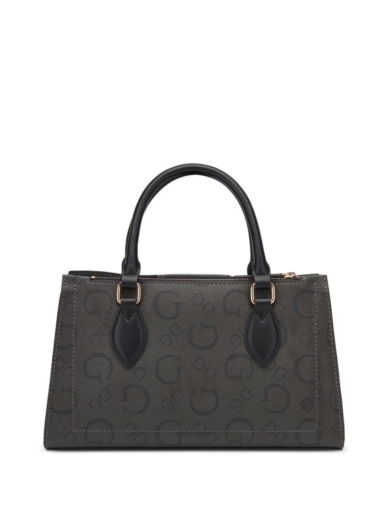 Nichole Satchel