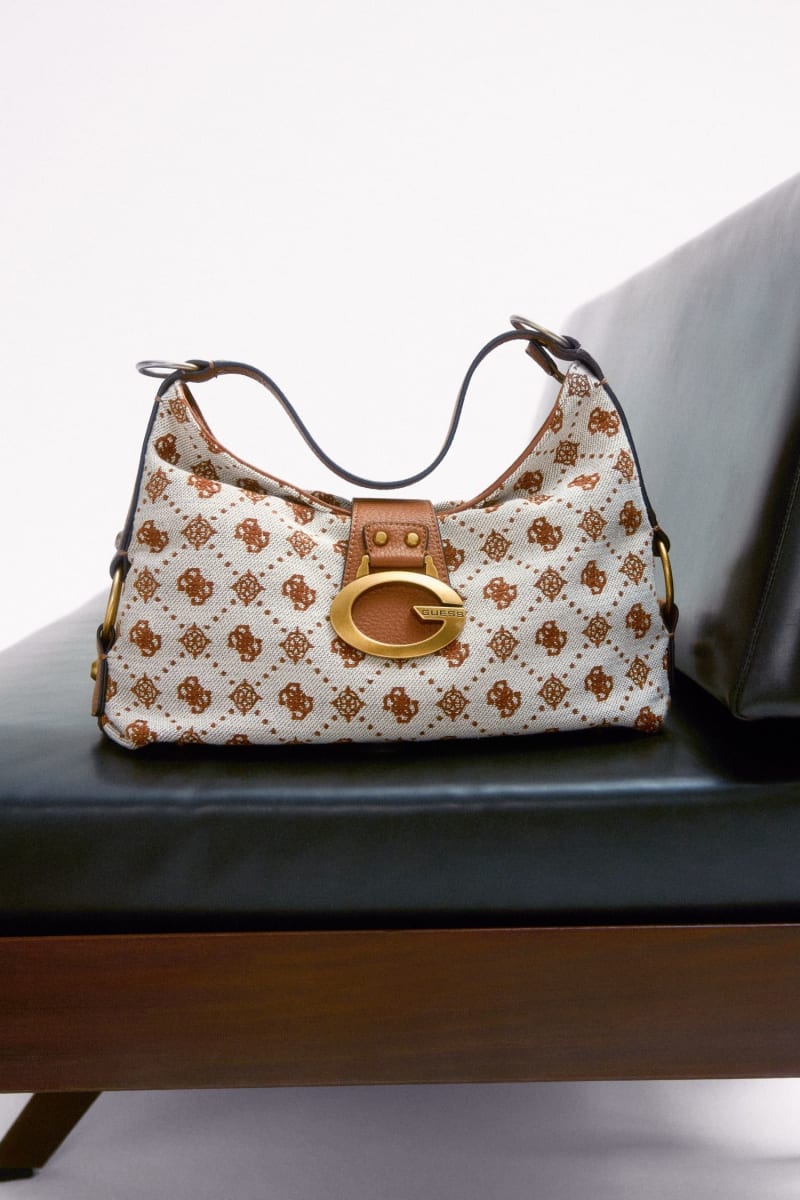 Camden medium shoulder bag — Guess