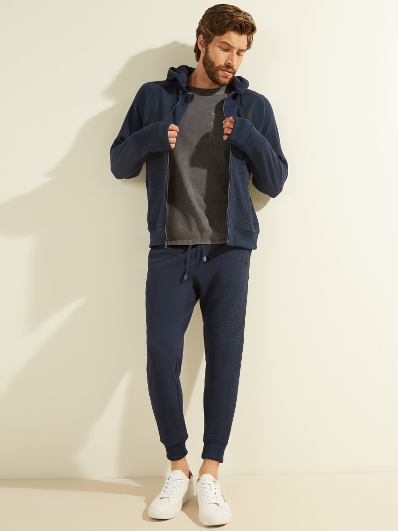 guess zip up hoodie
