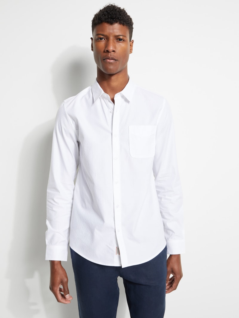 guess white and black shirt