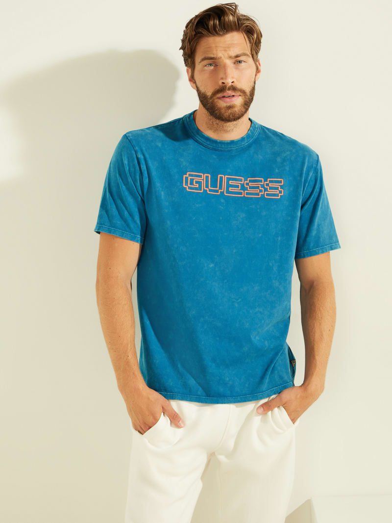 Guess Logo Shirts Sweaters Accessories More Guess
