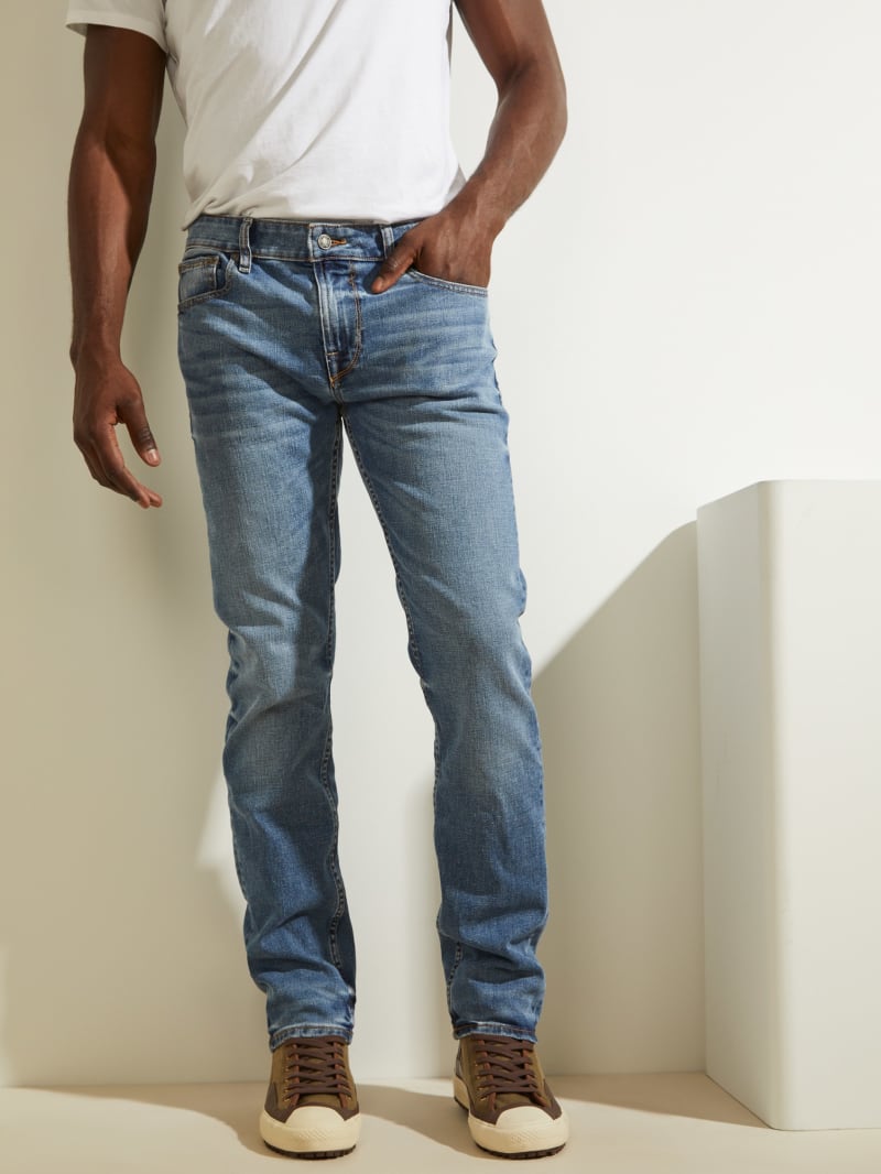 Guess Slim Straight Jeans. 1