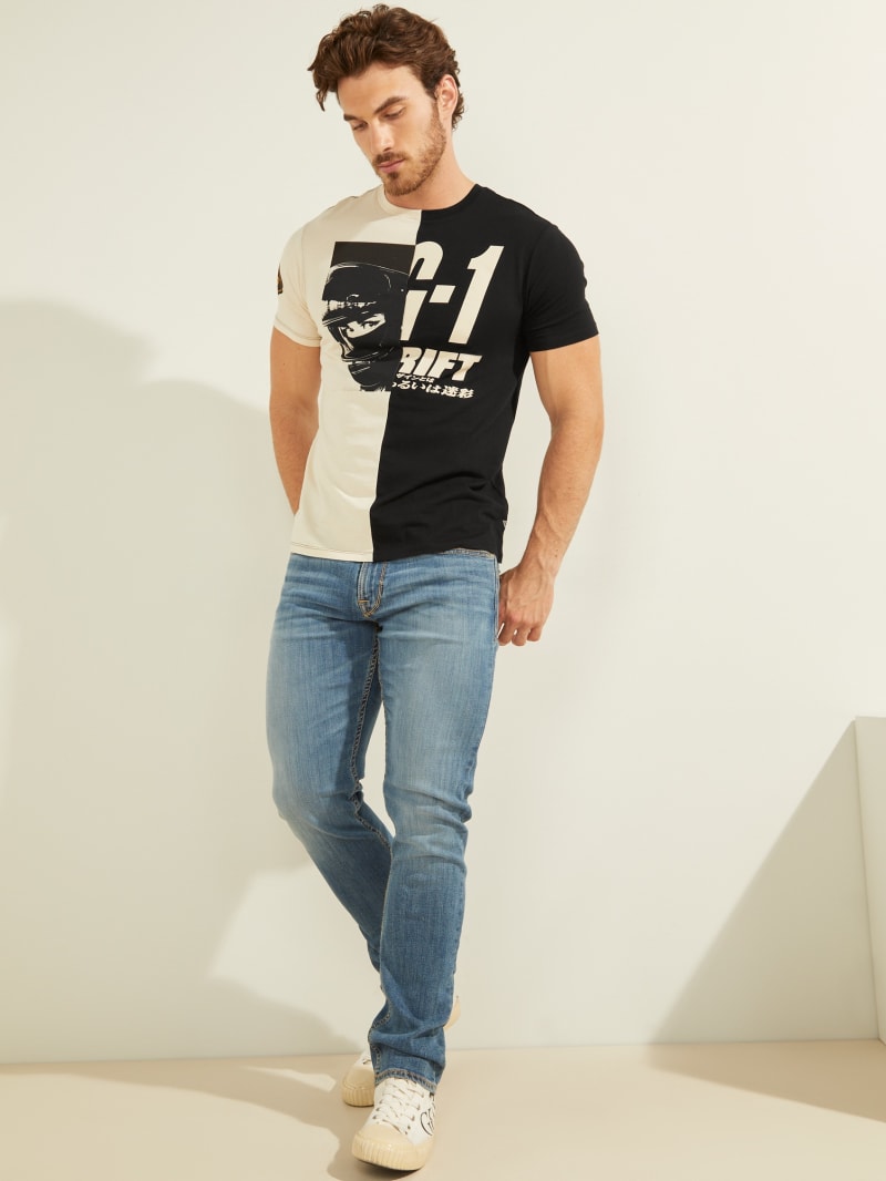 Guess Racer Split Graphic Tee. 2