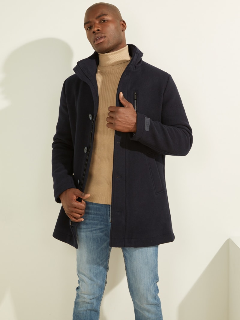 Guess urban online