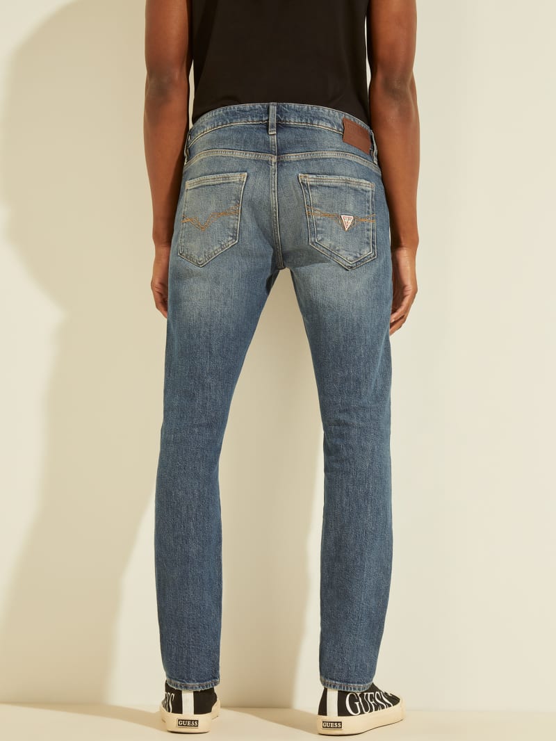 Guess Eco Destroyed Skinny Jeans. 4