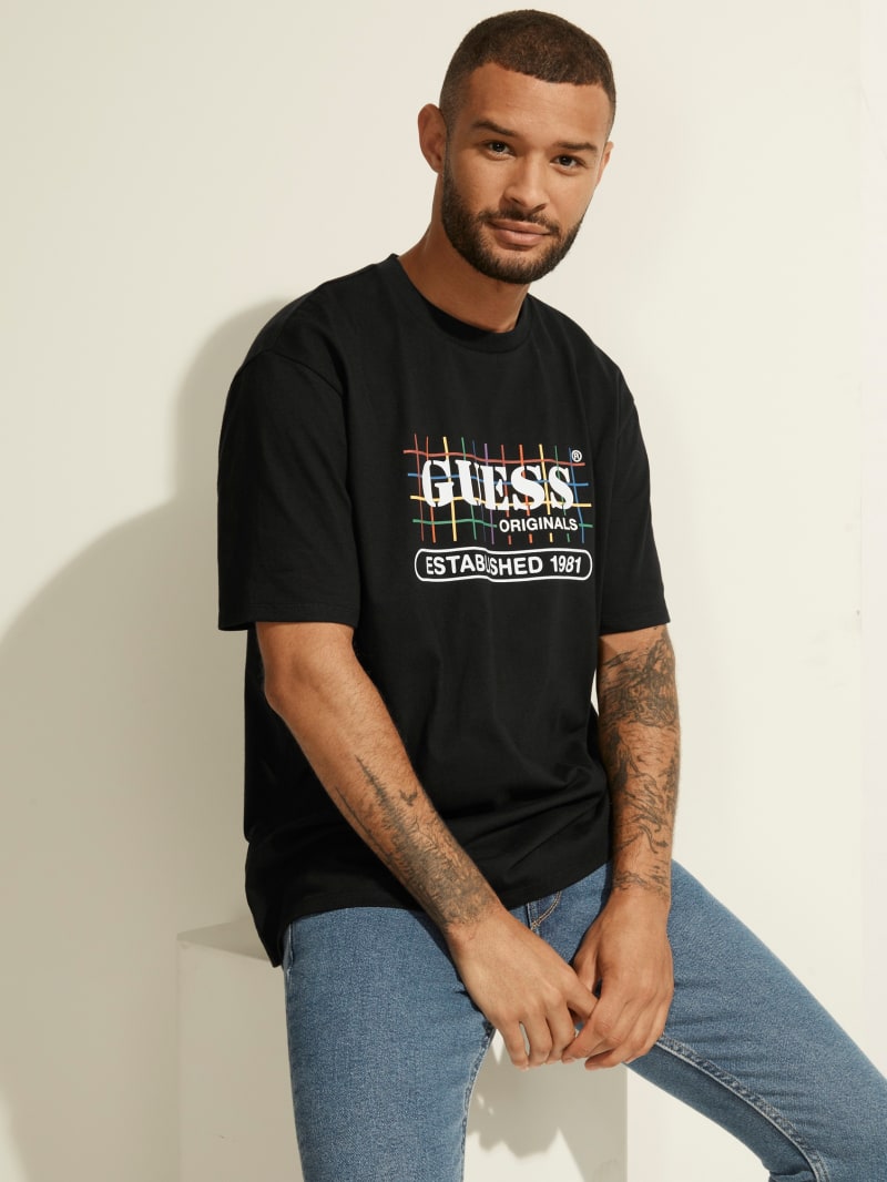 Guess Originals Rainbow Grid Tee. 3