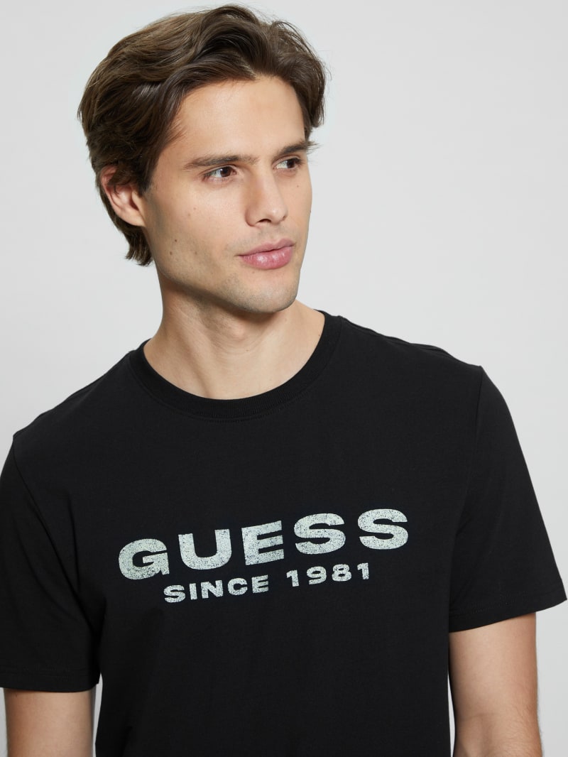 Black guess tee sale