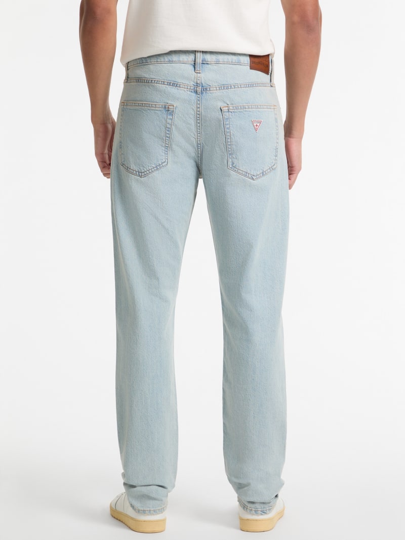 G18 Relaxed Jeans