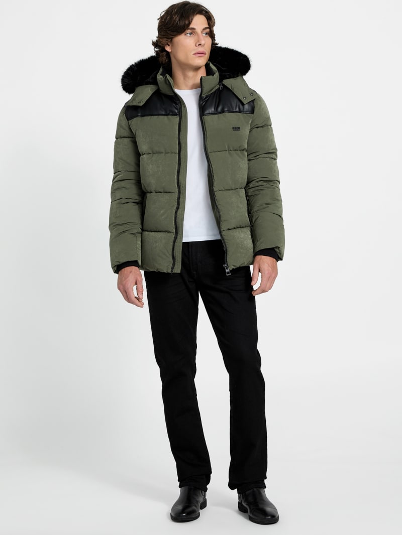 Hooded puffer jacket