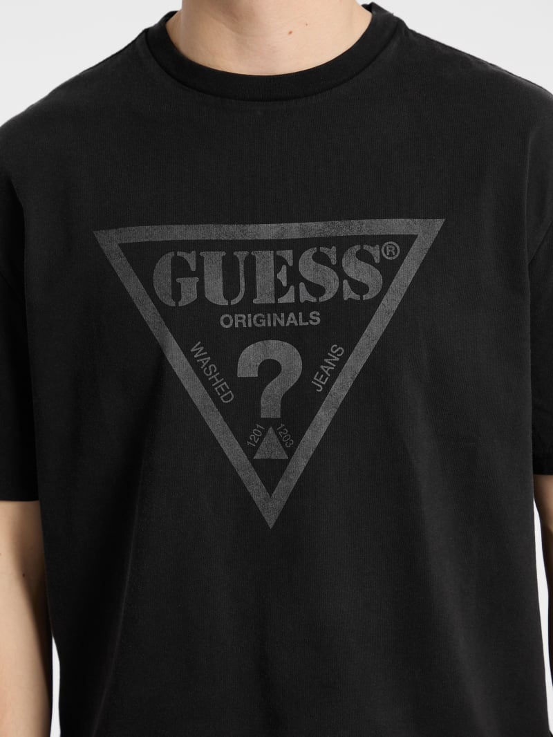 GUESS Originals Eco Vintage Triangle Tee | GUESS Jeans