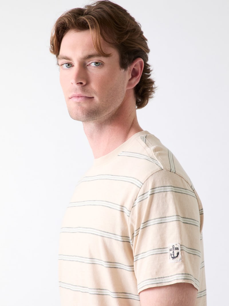 Striped t-shirt - thumbnail 3