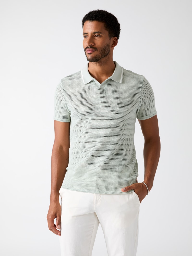 Buttonless polo shirt