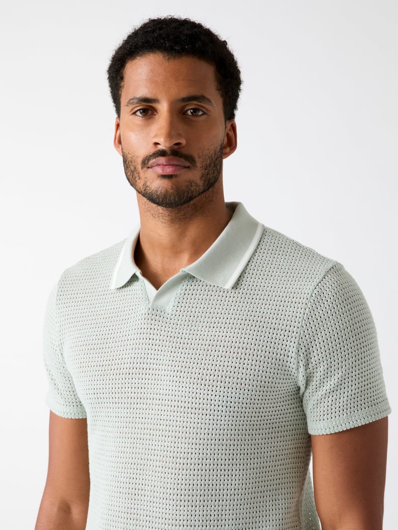 Buttonless polo shirt